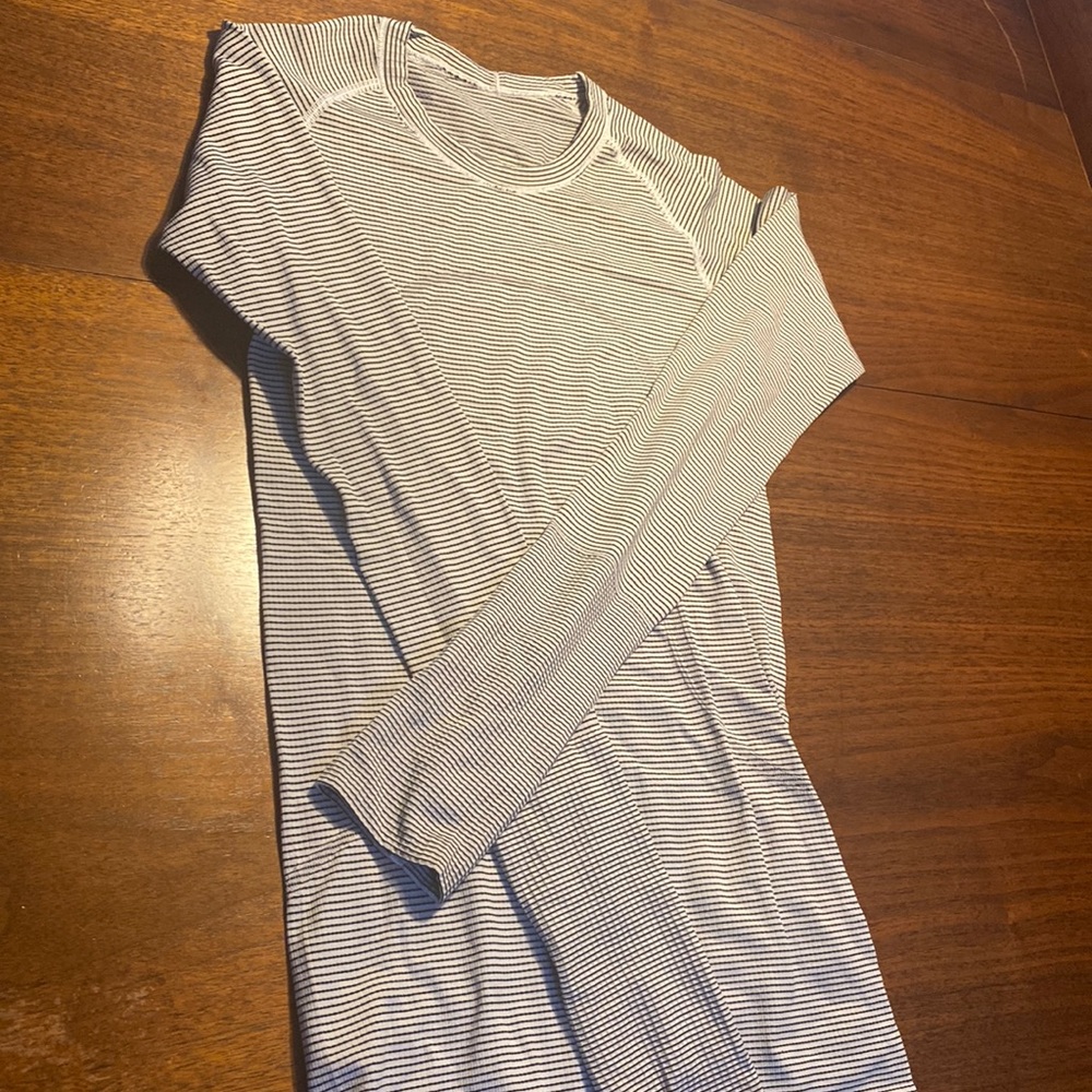 Black striped lulu long sleeve shirt